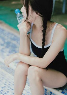 女教师自己扒开荫道口任你看