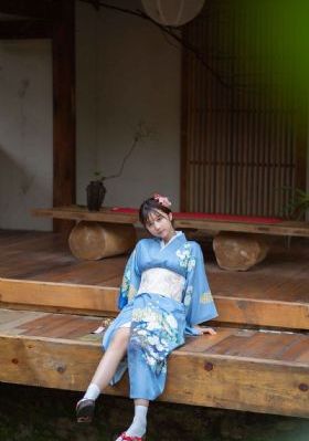翘臀后进少妇大白嫩屁股视频