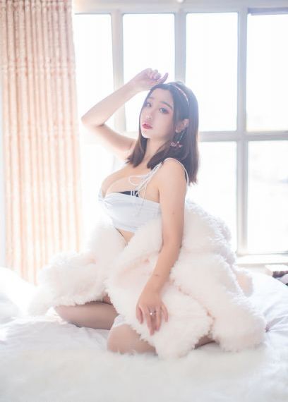 小海媚