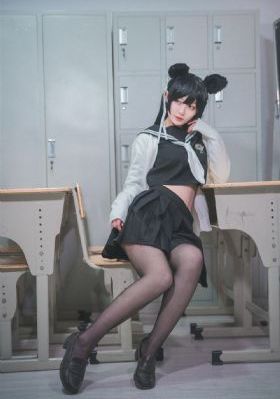 年轻的亚当