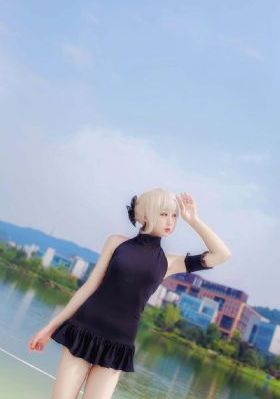 奇怪的美发沙龙电影